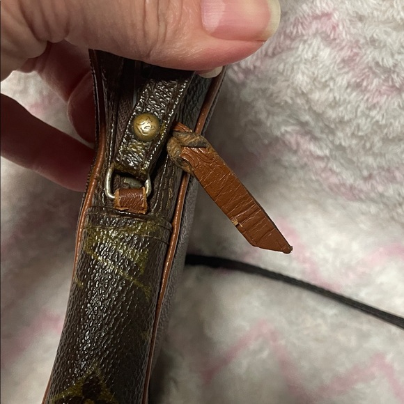Louis Vuitton Brown Crossbody Bag - Picture 4 of 14